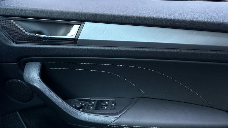 Skoda Kodiaq 1.5 TSI SE Drive 5dr DSG [7 Seat] Petrol Estate